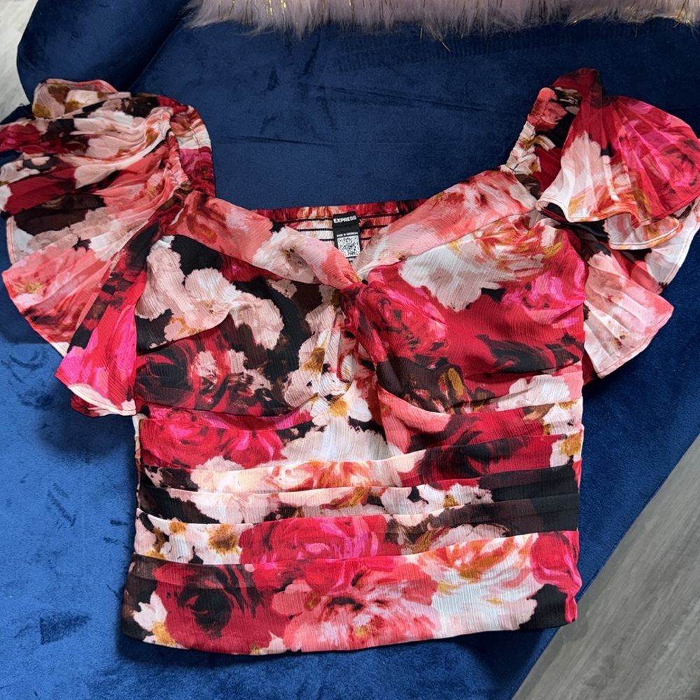 Express Pink and Red Ruched Ruffled Blouse - Picture 2 of 9